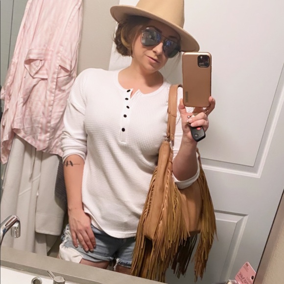 Meet your Posher, Ashley - Picture 6 of 12